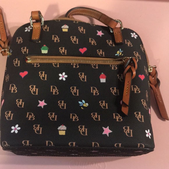 Like New! Dooney & Bourke Scribble Crossbody Bag - Picture 2 of 6